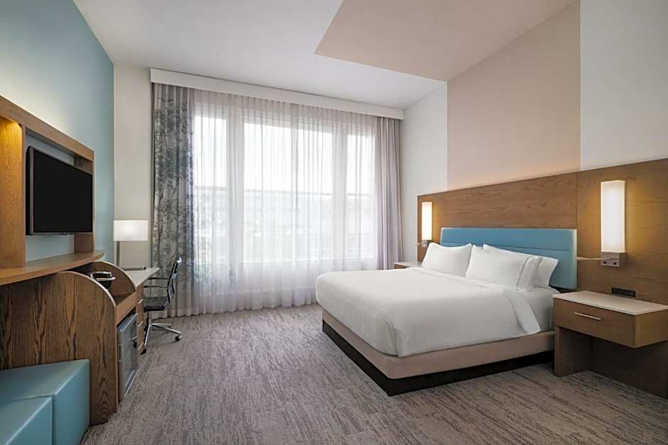 EVEN Hotel Pittsburgh Downtown by IHG