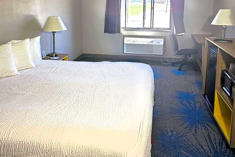 Days Inn by Wyndham North Sioux City