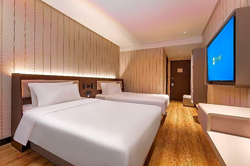 Hanting Hotel Zhangjiagang Golden Port