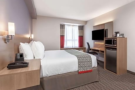 1 Queen Bed, Non-Smoking