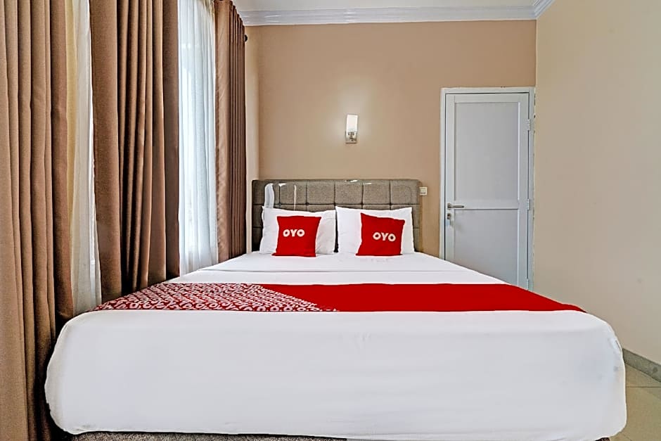 OYO 92023 Singgasana Cipelah Syariah