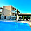 Lili Hotel
