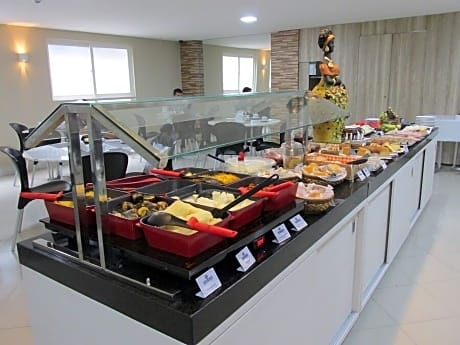 Hotel Maysa