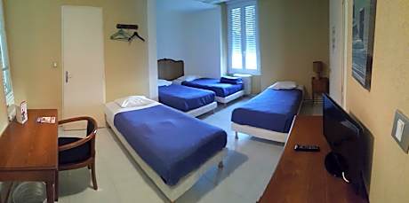 Quadruple Room with Shower