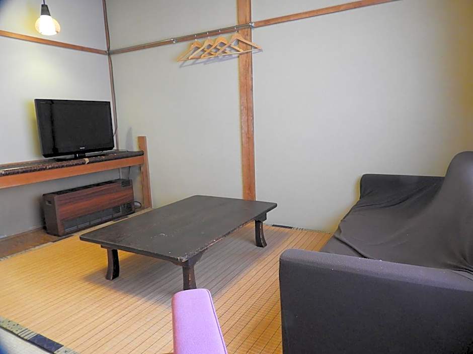 Hunter Lodge