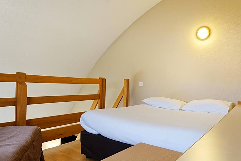 Logis HÃ´tel BeausÃ©jour Colmar