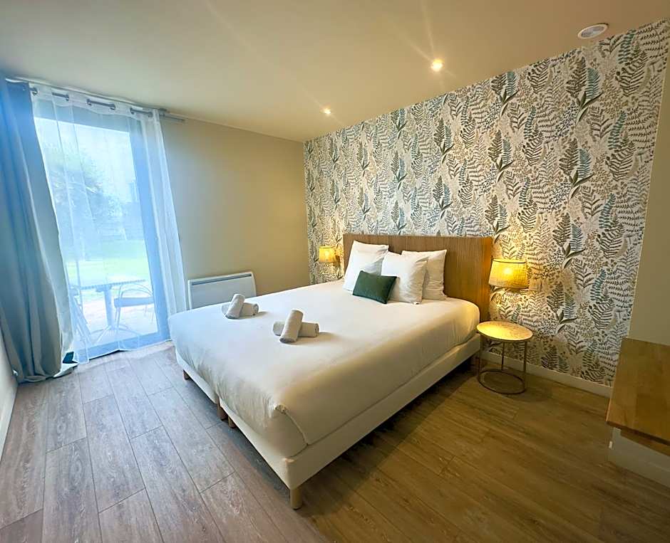 Gold Beach Hotel & RESIDENCE