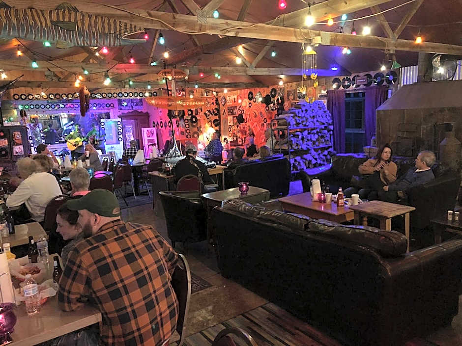 The Smoke House Lodge and Cabins