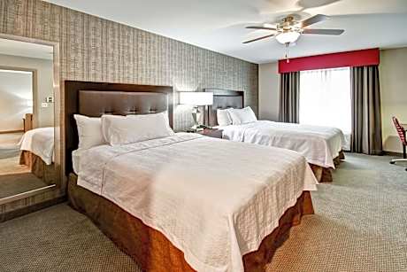 2 Queen Beds 1 Bedroom Suite Nonsmoking