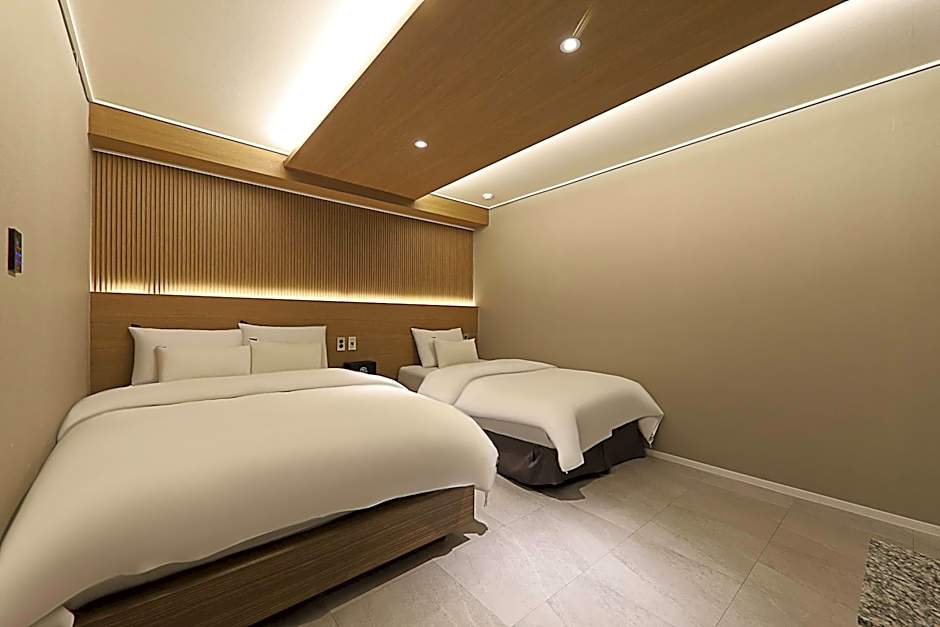 Hotel Bom Gunsan