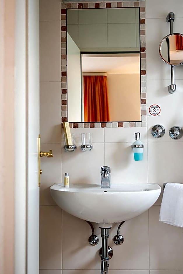 Hotel Angermeier GARNI