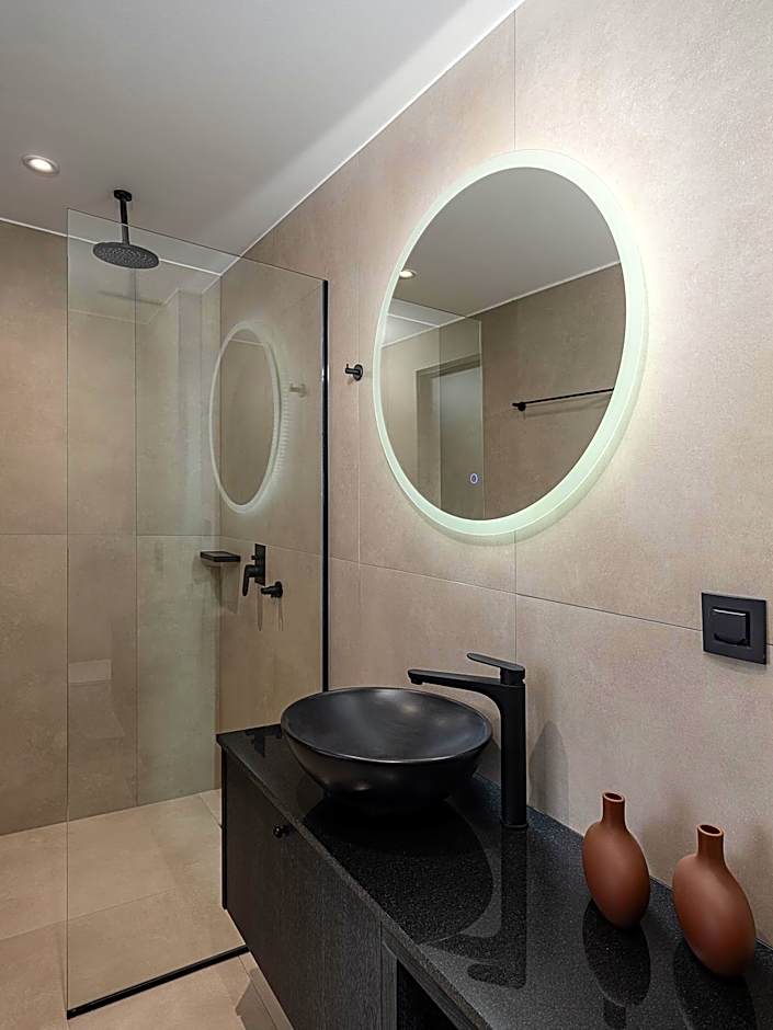 Theta Boutique Hotel