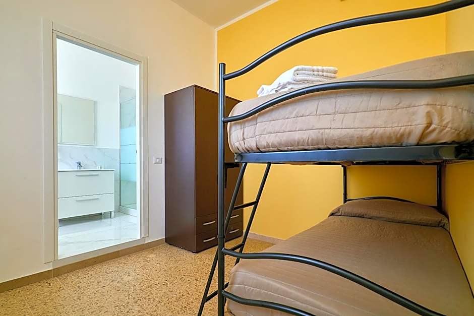 Soleē, Family Holidays & Hostelling