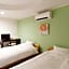 Shin-Okubo City Hotel