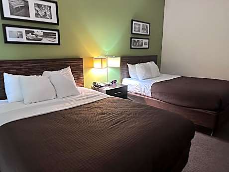 Standard Queen Room with Two Queen Beds - Non-Smoking