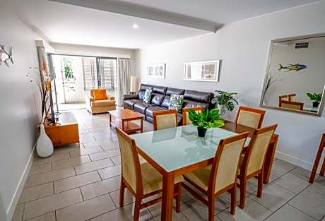 2 Bedroom Pool Access