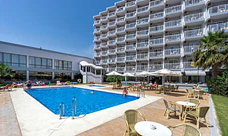 Triple Room (2 Adults + 1 Child)