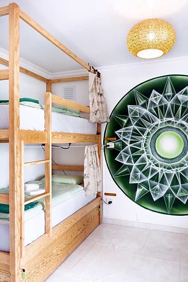 Surf Yoga Ericeira Guest House