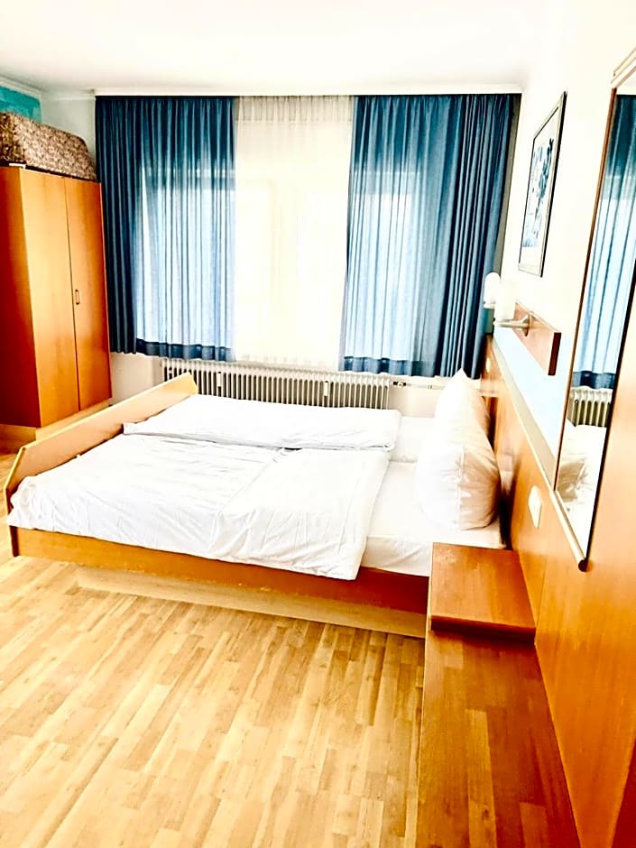 MC Hotel