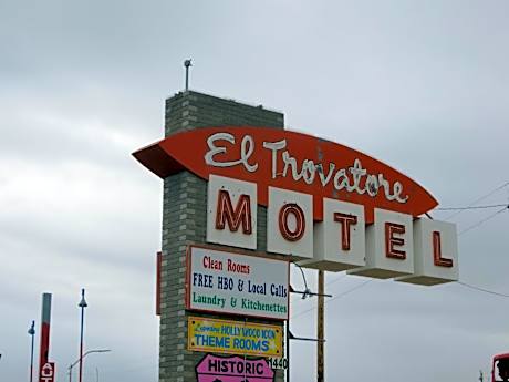 El Trovatore Motel