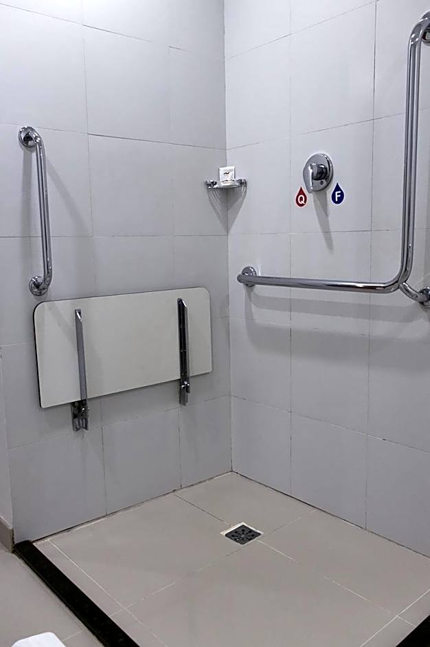 Hotel Express Vieiralves