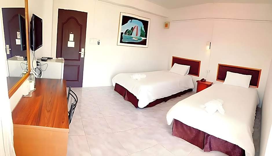 Hotel De Ratt Phuket