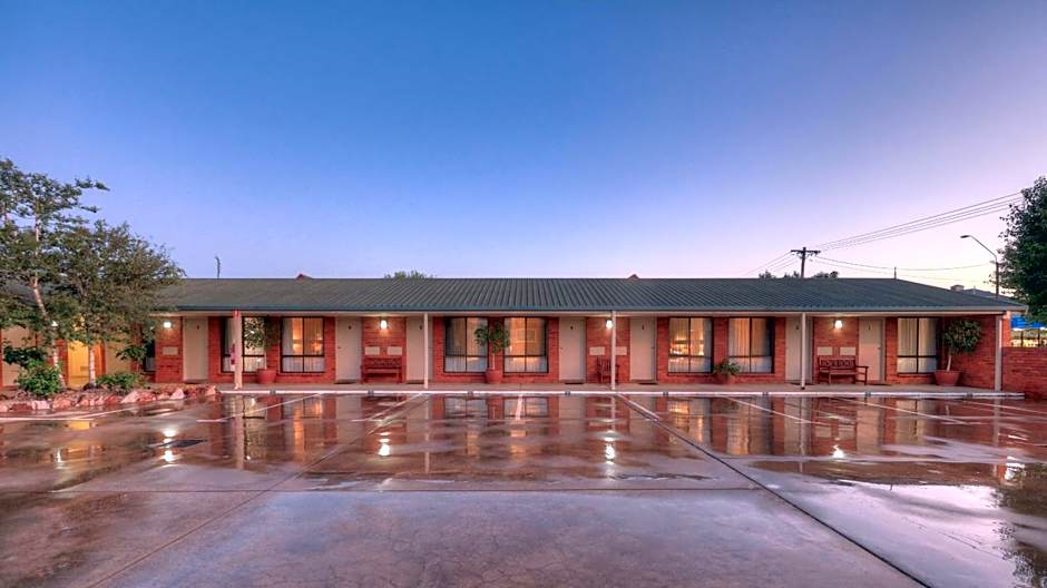 Moama Central Motel