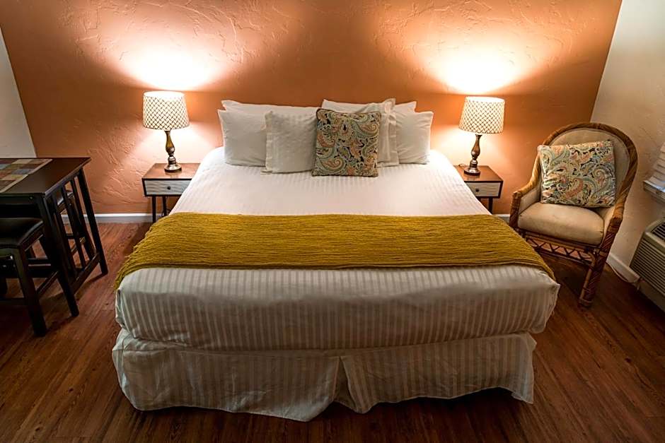 The Patriots Boutique Motel