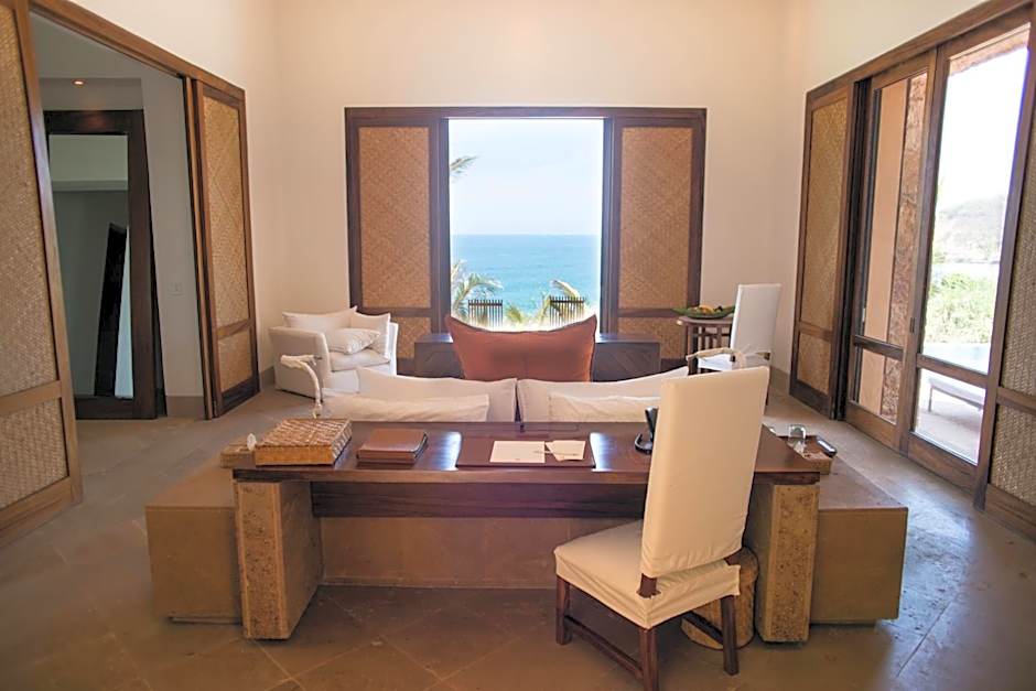 Three-Bedroom Suite — 18 fotoğraftan 1. fotoğraf