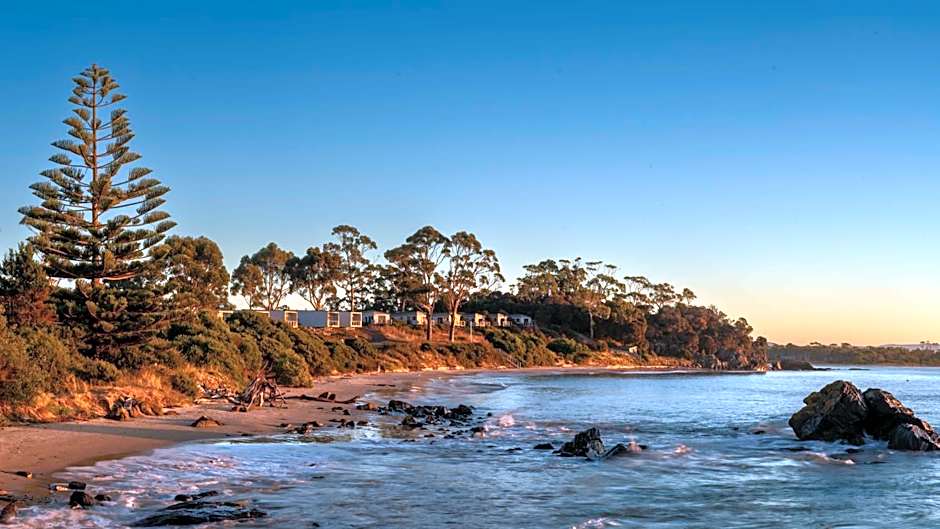 Swansea Beach Chalets