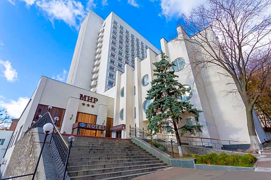 Hotel Mir