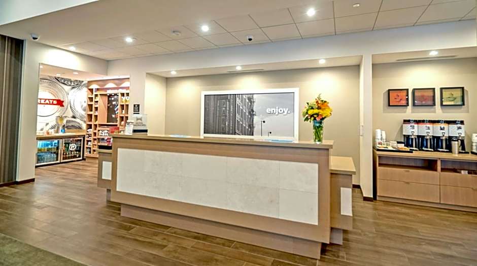 Hampton Inn By Hilton Chicago North-Loyola Station, Il