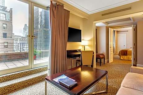 Manhattan Suite - 1 King Bed