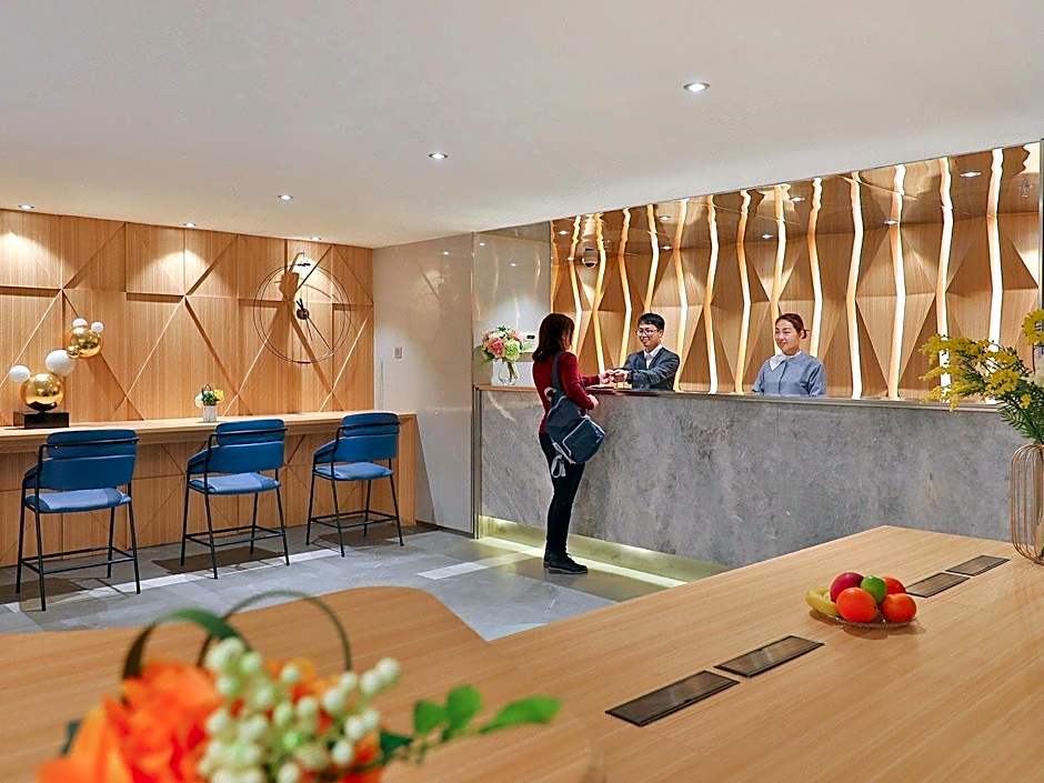 7Days Inn Shanghai Lujiazui Babaiban Pudian Road Subway Station – Shanghai, DC