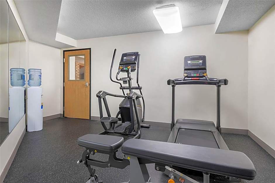 SureStay Plus Hotel by Best Western Litchfield