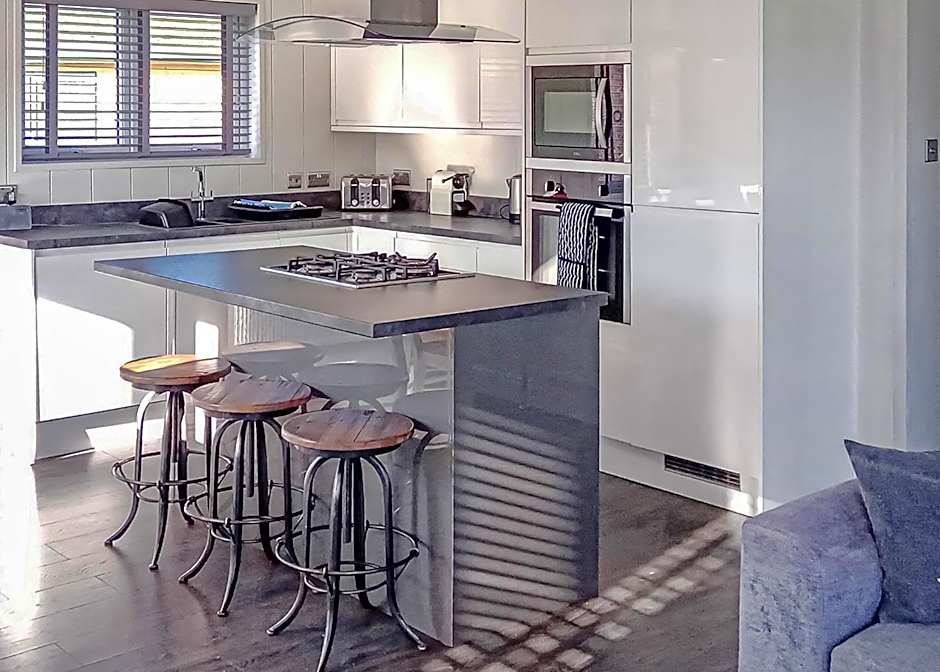 Cherry Bird Country Park