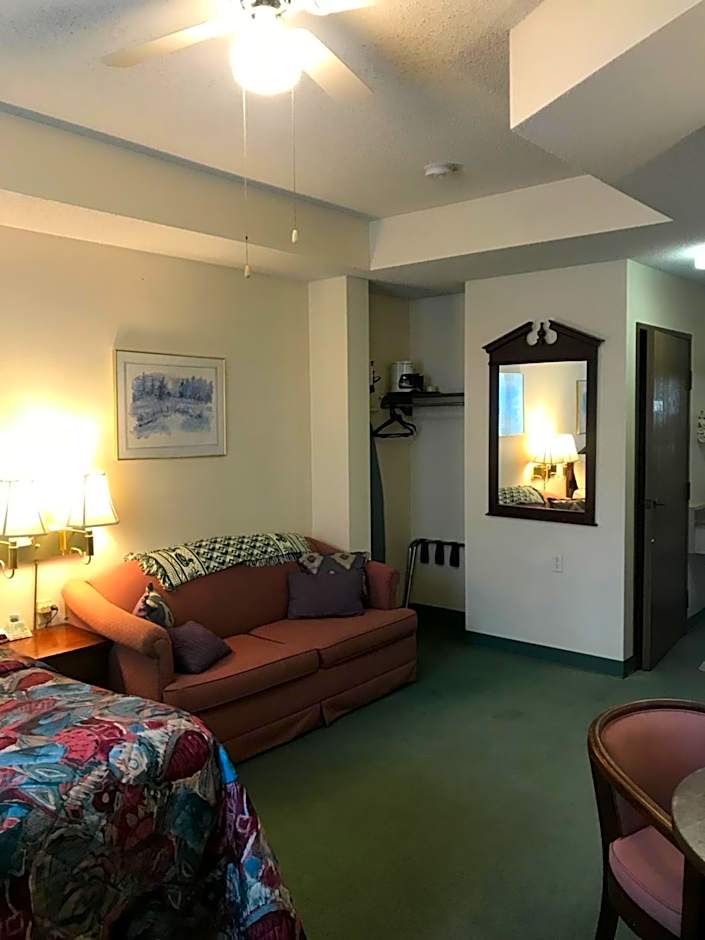 Country Lodge Inn