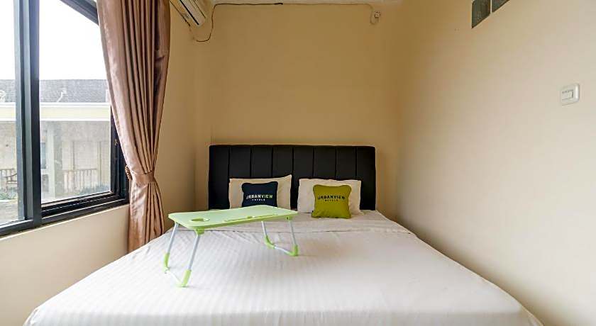 Urbanview Hotel Nugraha Palembang by RedDoorz
