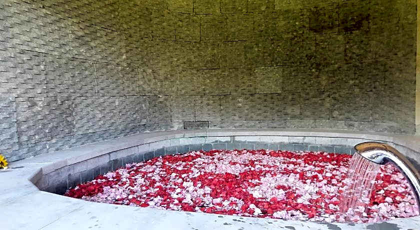 Bersila La Maison Du Bonheur