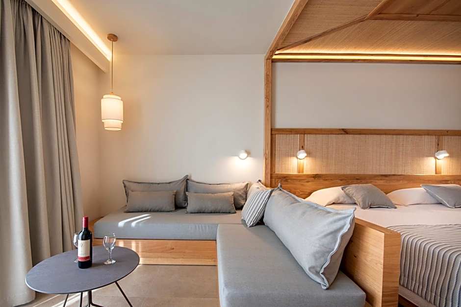 Photo 1 of 7 of Superior Double or Twin Room