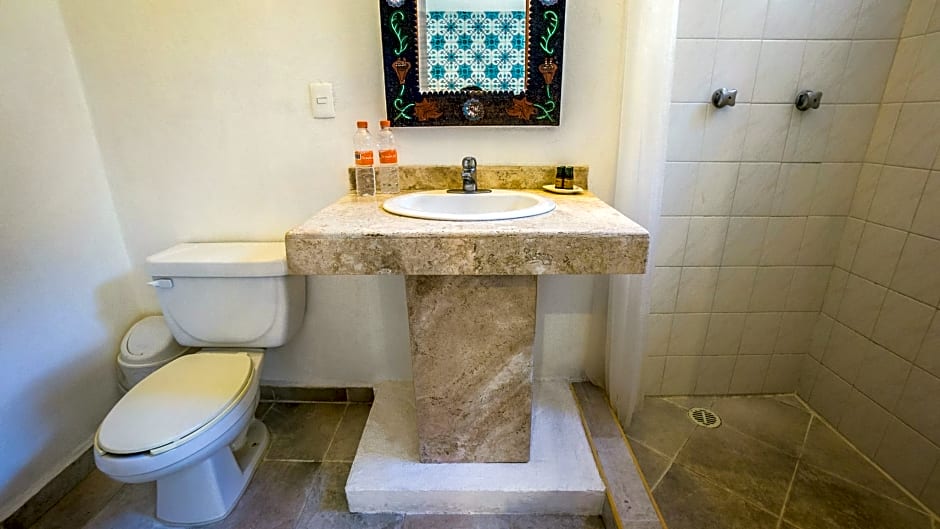 Bric Hotel & Spa – Playa del Carmen, TX