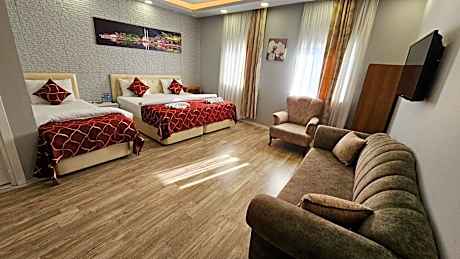 Triple Room with Garden View