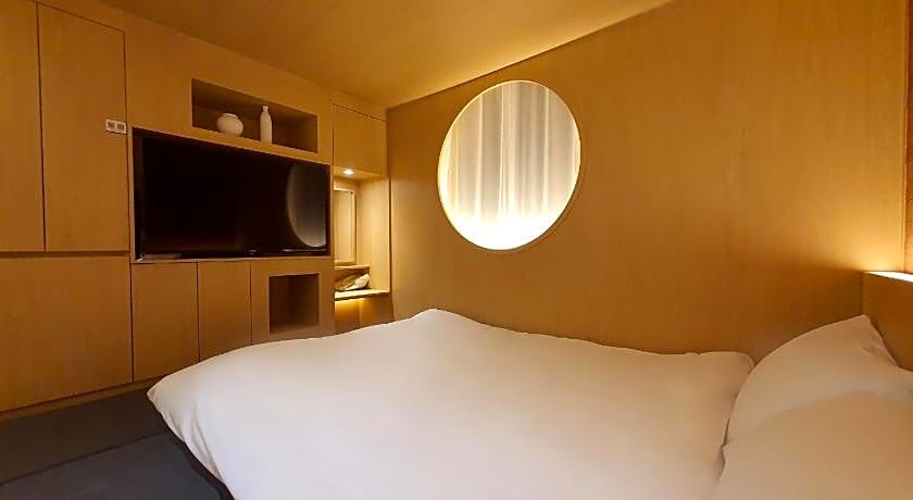 Y Collection by Unboundi Gyeongju