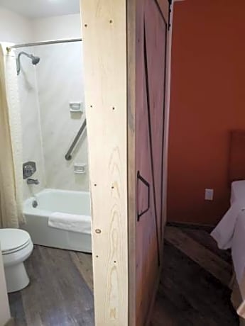 Deluxe Double Room with Bath