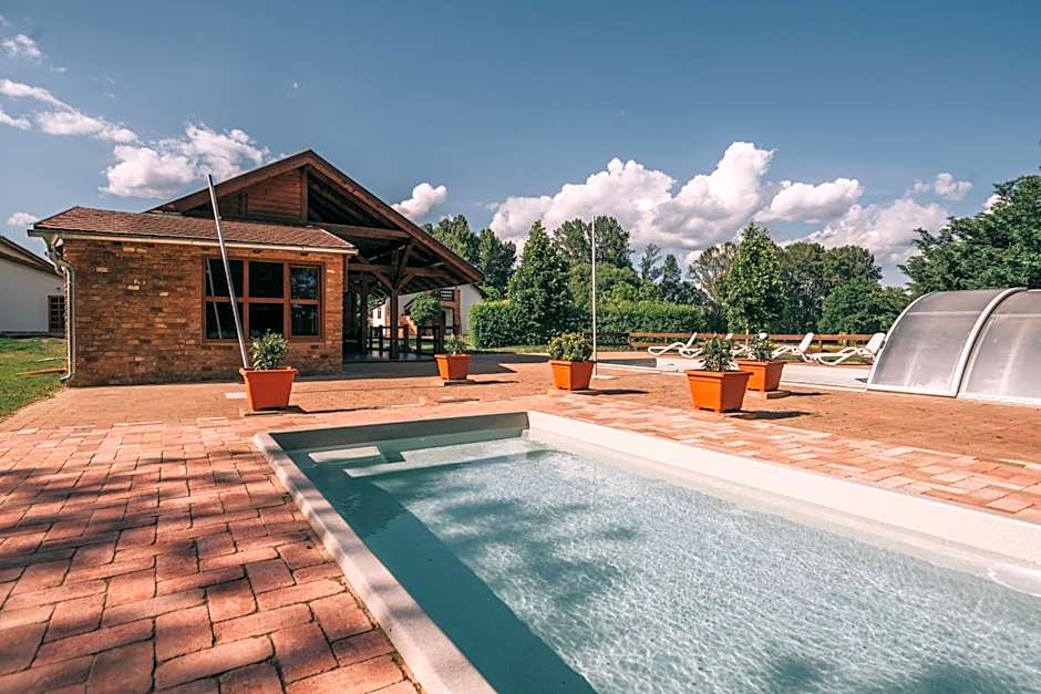 Matild Country Hotel