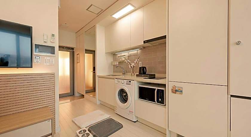 World Sky Residence Hotel