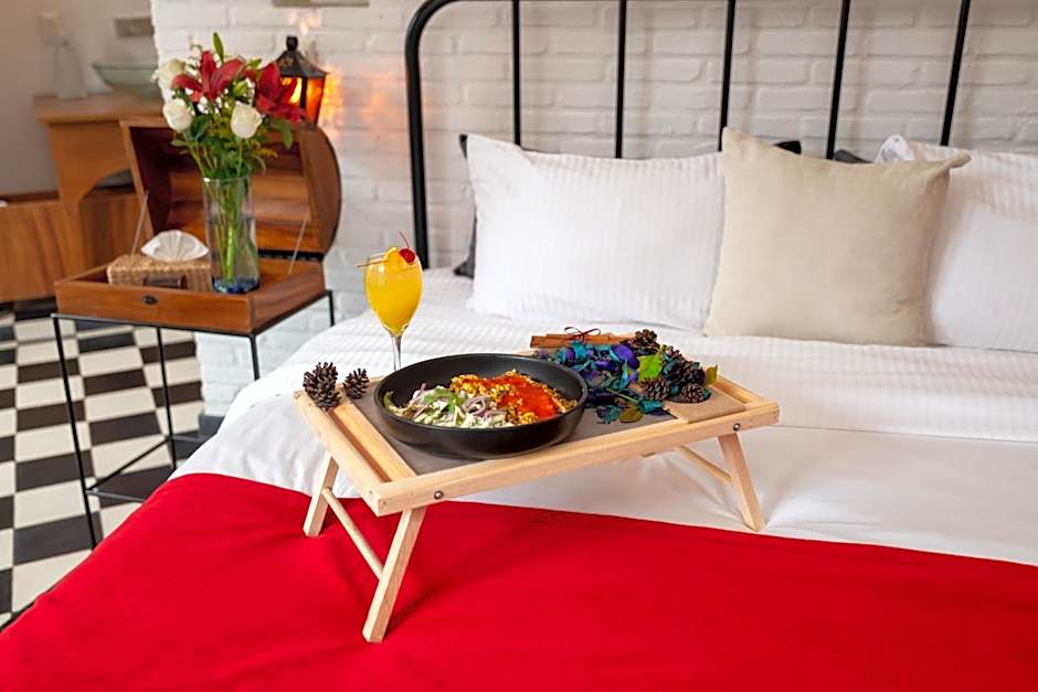 Del Carmen Concept Hotel