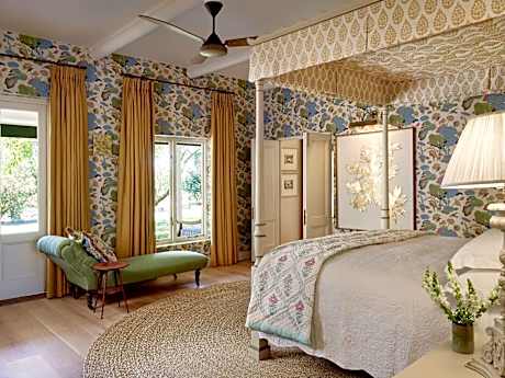 The Water Lily Suite