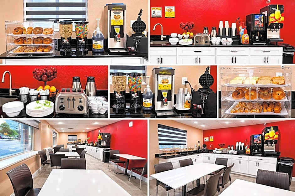 Econo Lodge Cranston - Providence