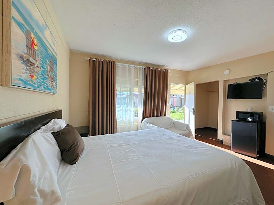 Royal Inn and Suites